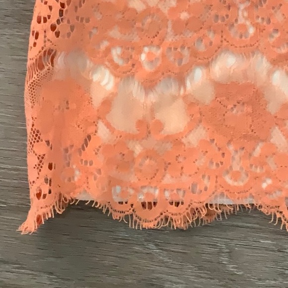 Banana Republic Small Ladies Tank - orange lace/lined. Never worn! - Picture 7 of 9
